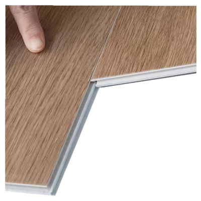 Durable SPC Click Flooring with 0.038㎡K/W Thermal Resistance R10 DS Slip Resistance and 20db/21db Sound Absorption